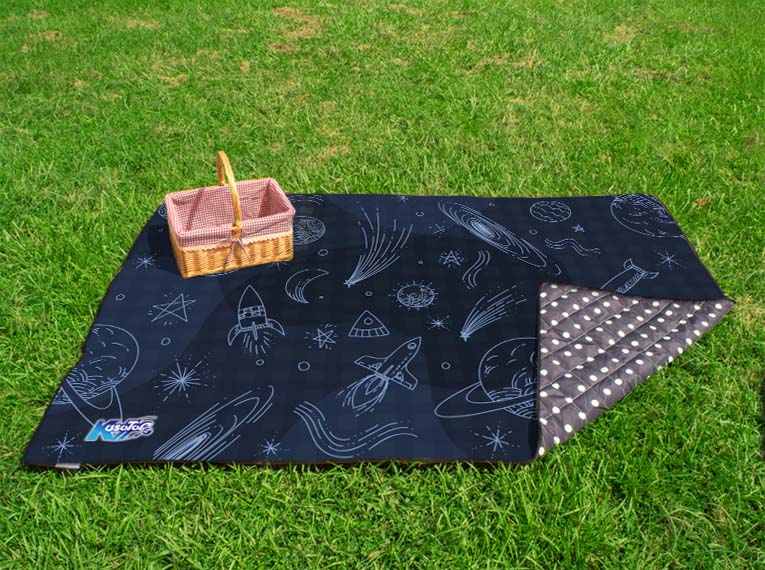 Picnic mat